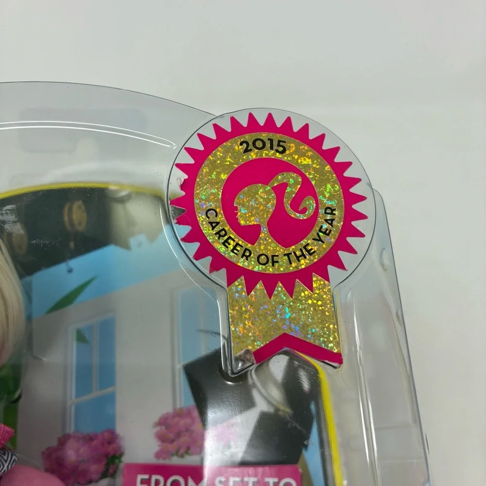2015 Barbie Doll Film Director Career of the Year Blond hair mint in box - Picture 2 of 8
